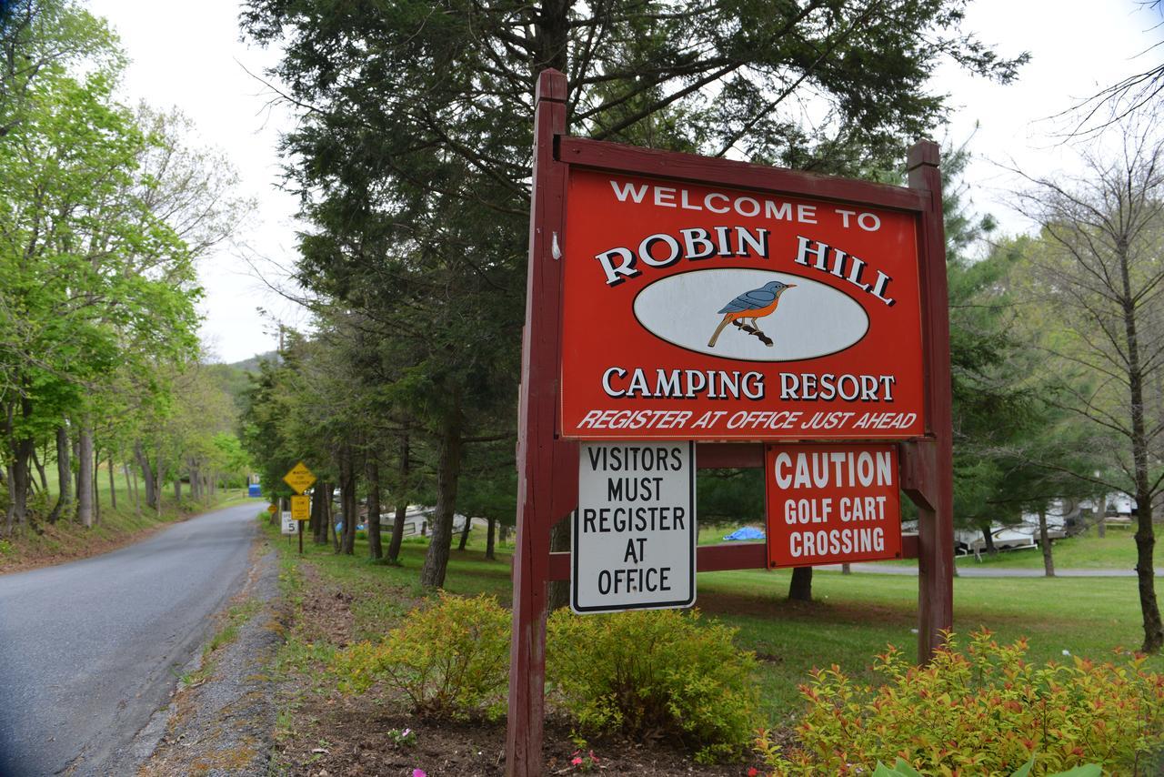 Robin Hill Camping Resort One-Bedroom Cottage 8 Lenhartsville 외부 사진